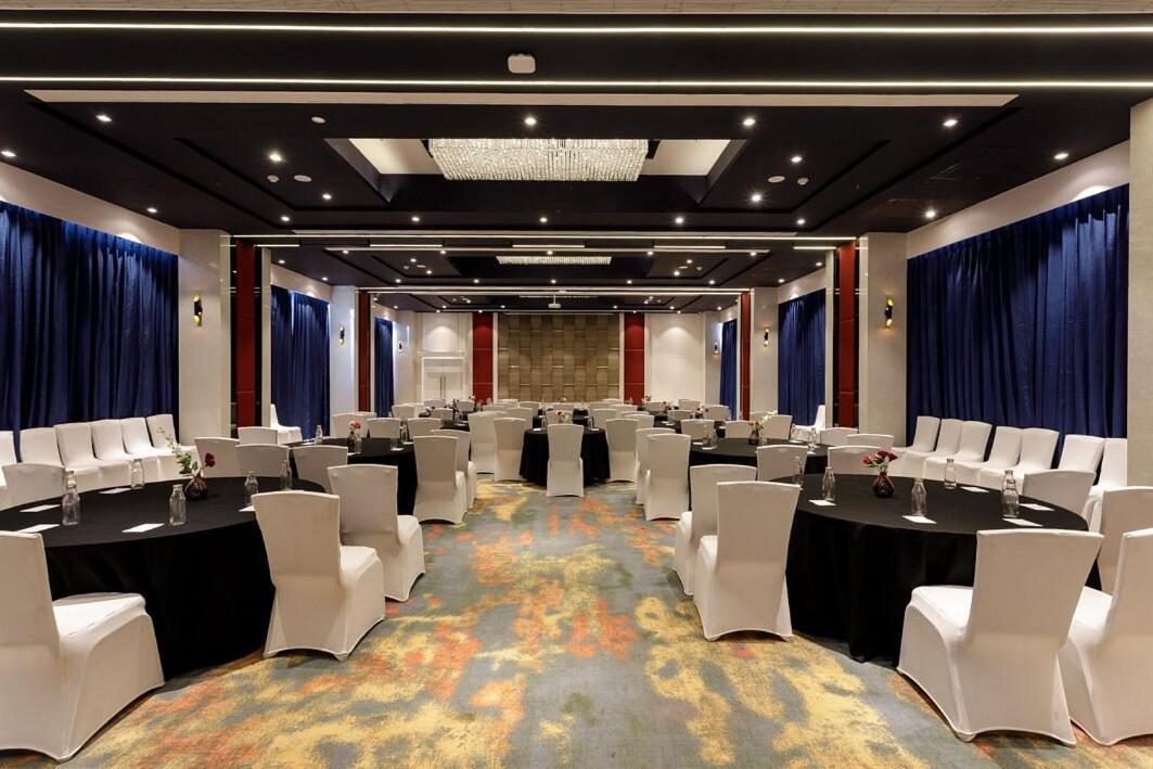 Svenska Design Hotel คาคินาดา ภายนอก รูปภาพ
